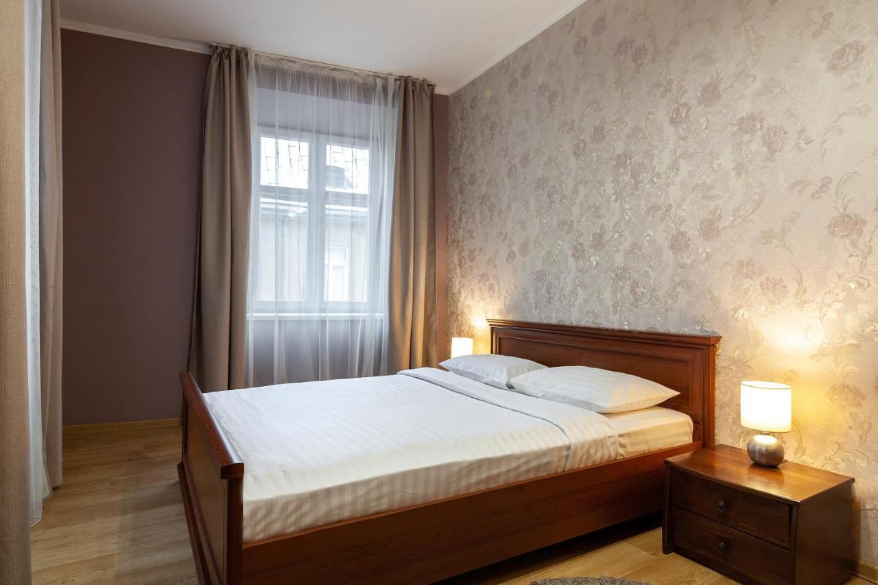 Romari Лесі Українки Leilighet Lviv Eksteriør bilde