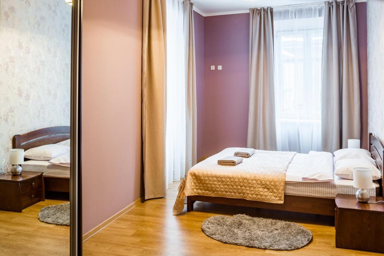Romari Лесі Українки Leilighet Lviv Eksteriør bilde